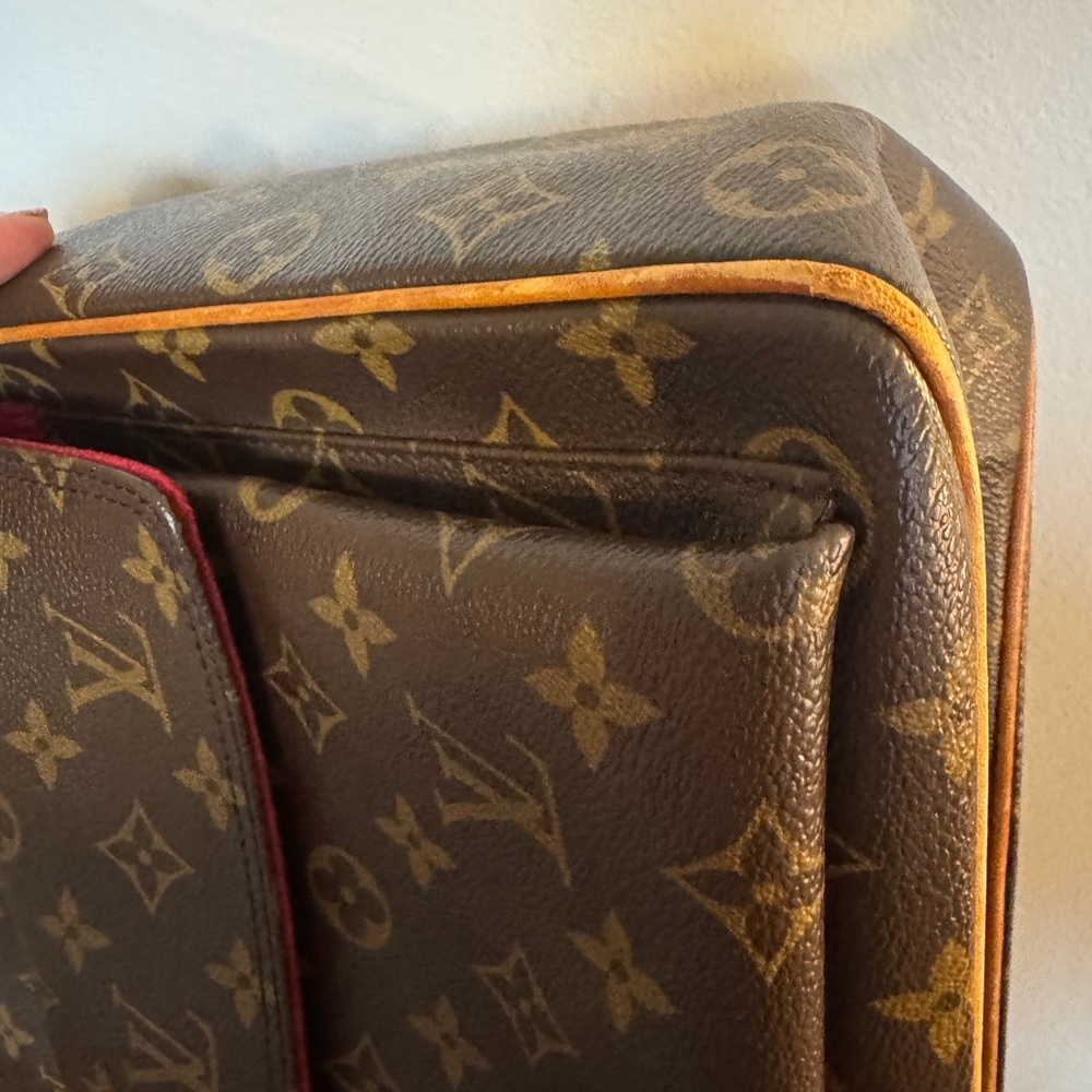 Louis Vuitton Brown Monogram Multipli-Cite Handbag Purse Bag EUC - Picture 14 of 16